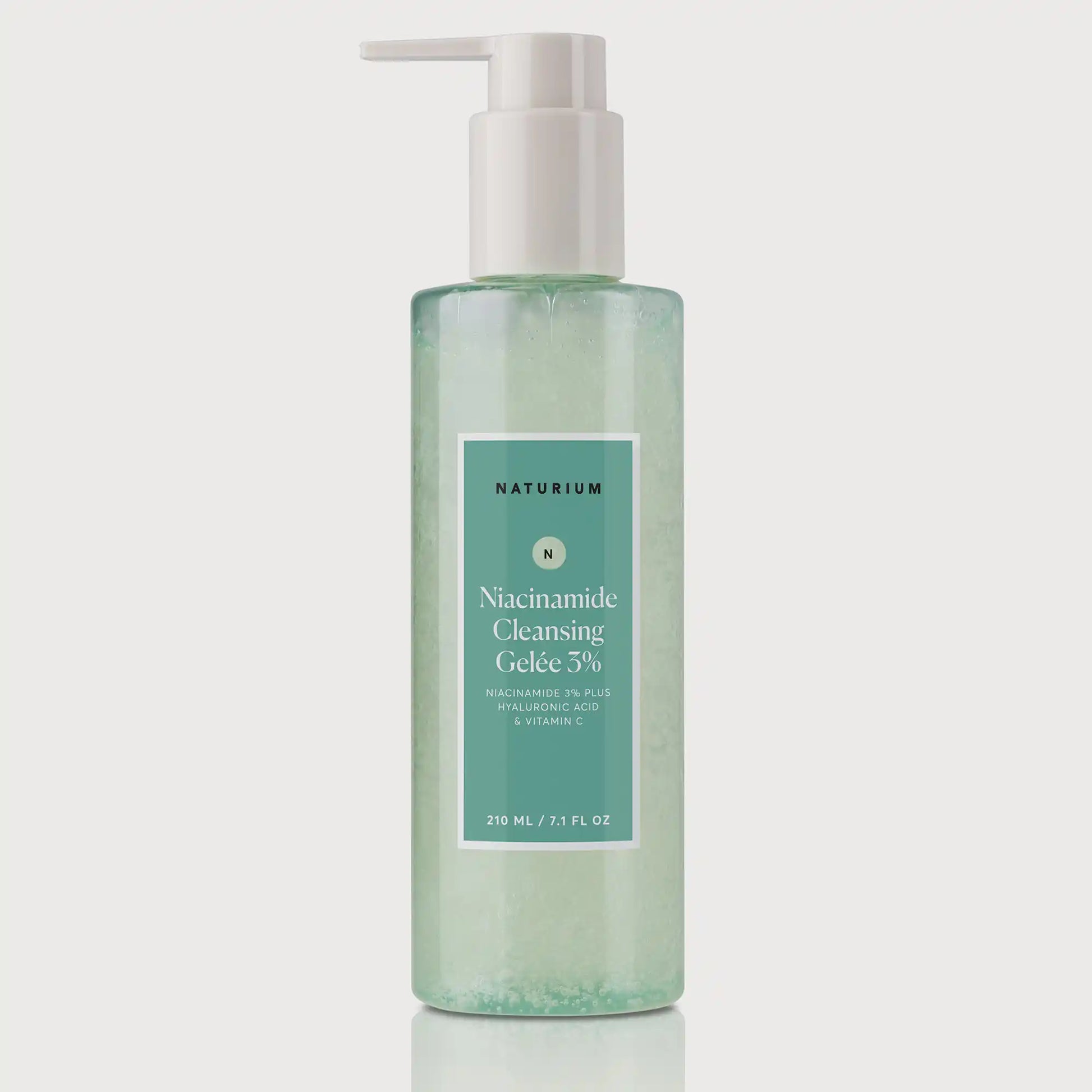 niacinamide-cleansing-gelee-3-j0 NATRM_Ecomm_Niacinamide-Cleansing-Gelee_Front.webp
