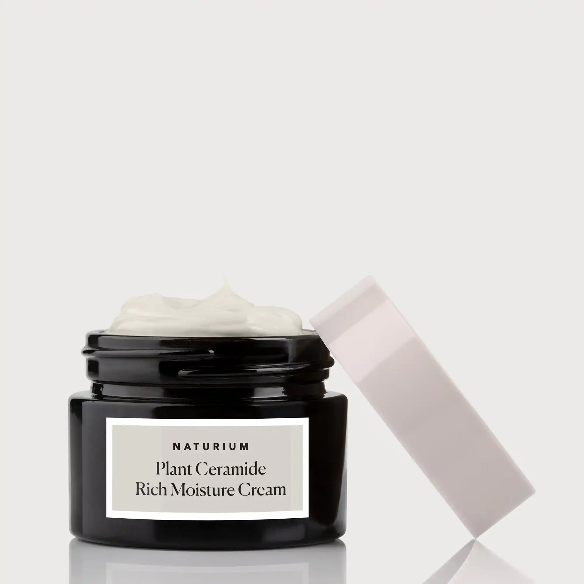 plant-ceramide-rich-moisture-cream-d7 NATR_Catalog_PCRM-Cream-CapOff.webp