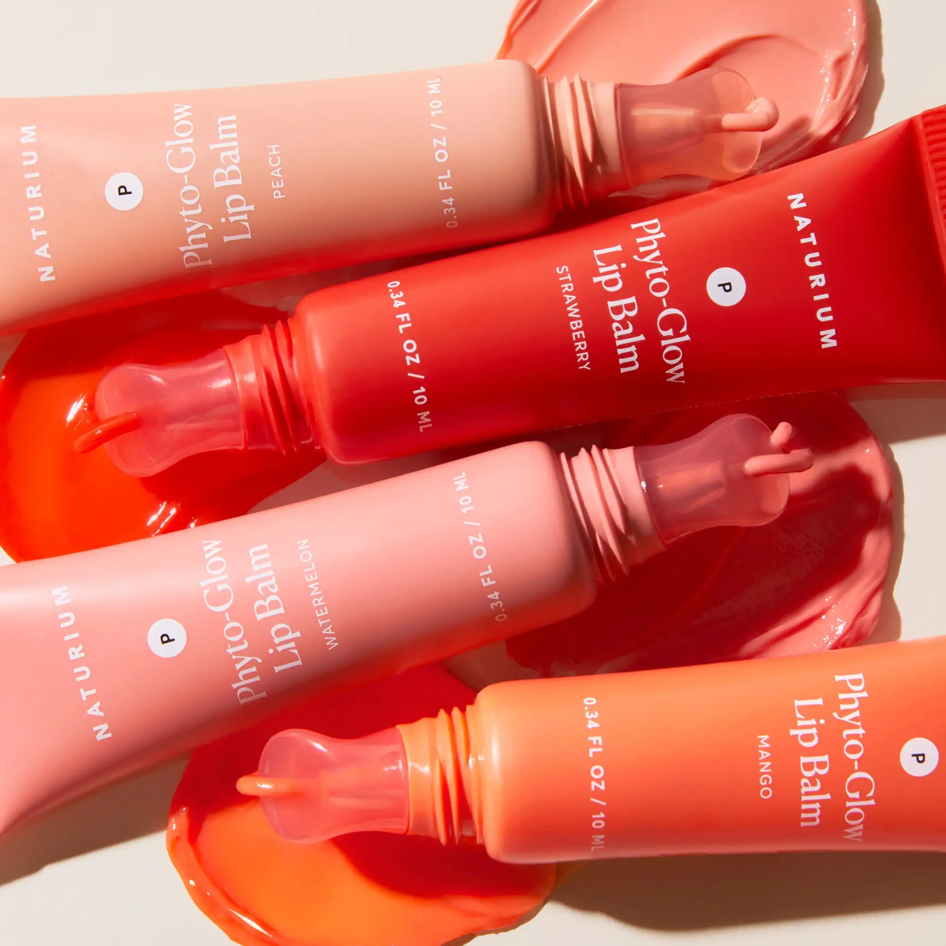 phyto-glow-lip-balm-strawberry-w8 phytoglow_1900-crop_31ad35fa-dd72-46a6-8bf8-8e48bfcbf0a0.webp